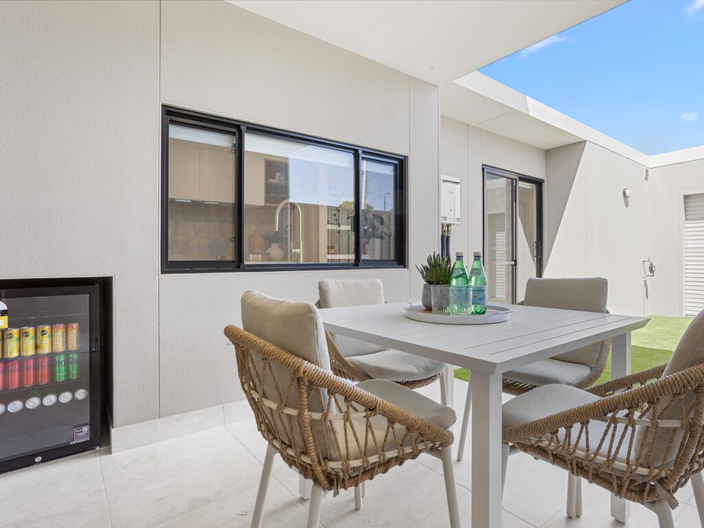 WEB 3 Equitation Tce Cockburn Central 14